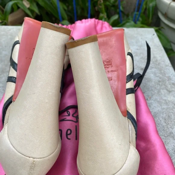 GORGEOUS MICHEL PERRY Shoes - Picture 6 of 10